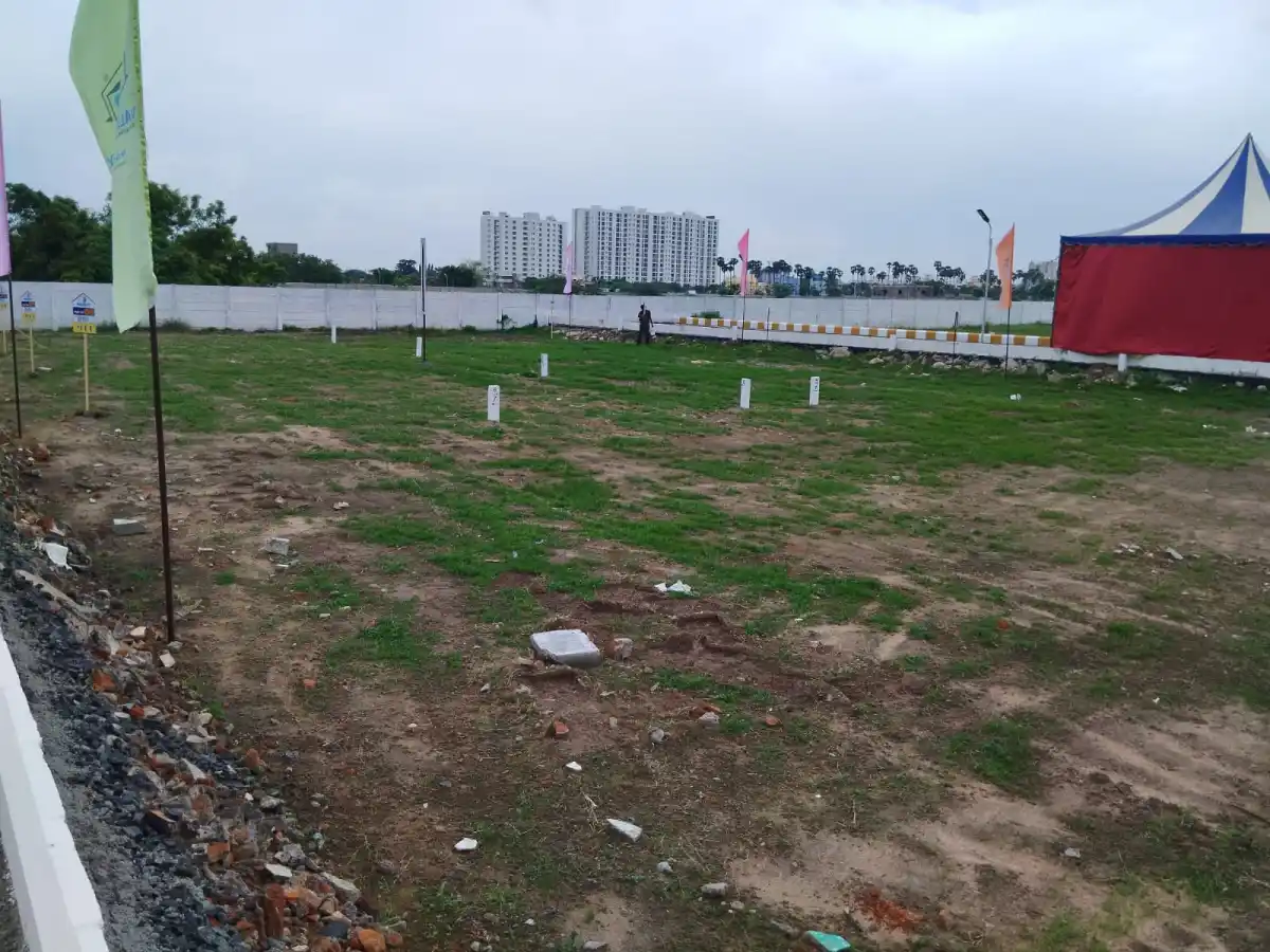B & B Garden Phase III Mannivakkam photo 2