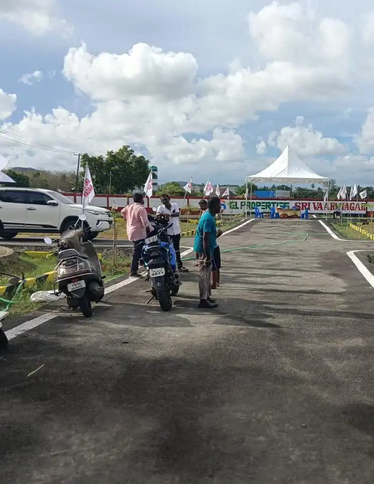 Sri Vaari Nagar Oragadam photo 4
