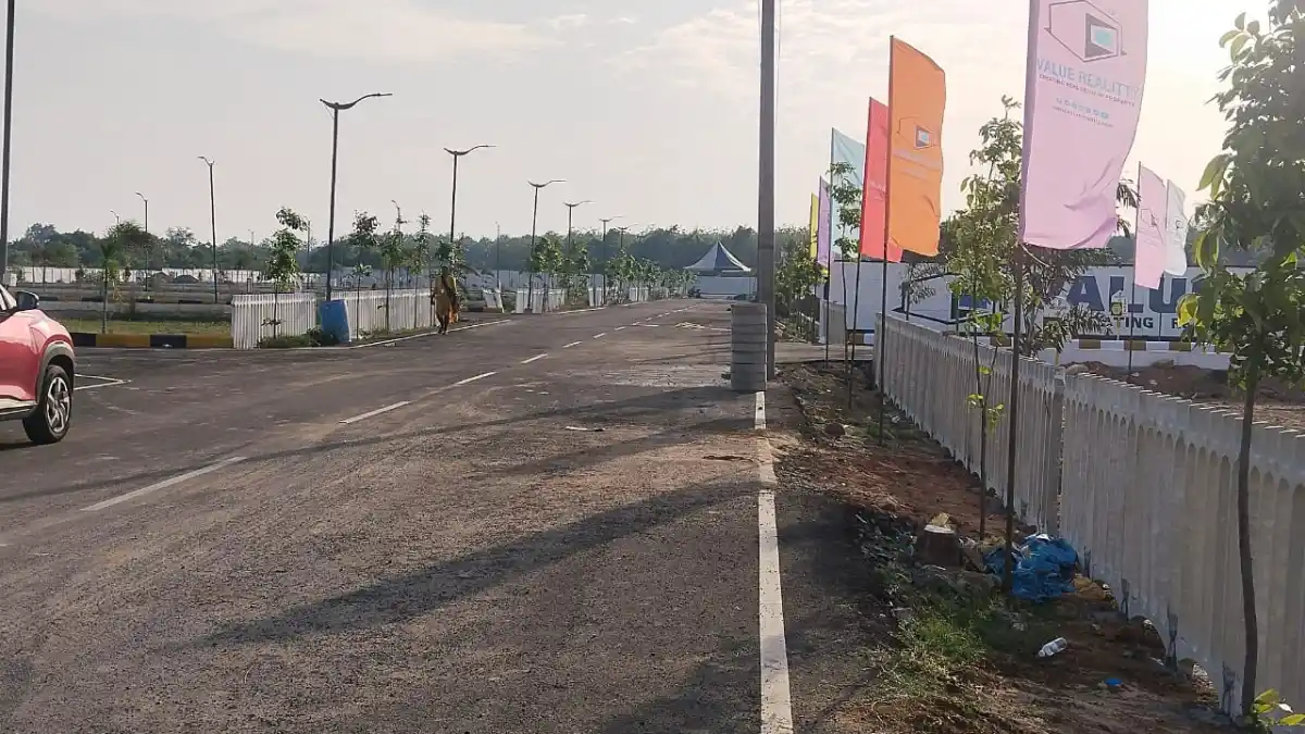 Madras Avenue Mannivakkam photo 2