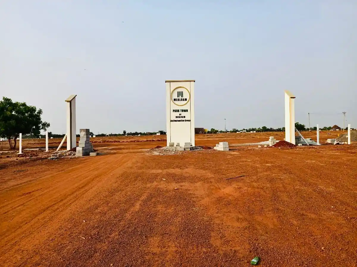 Park Town Vengal photo 2