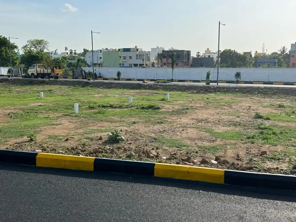 Serasa Urbane Kundrathur