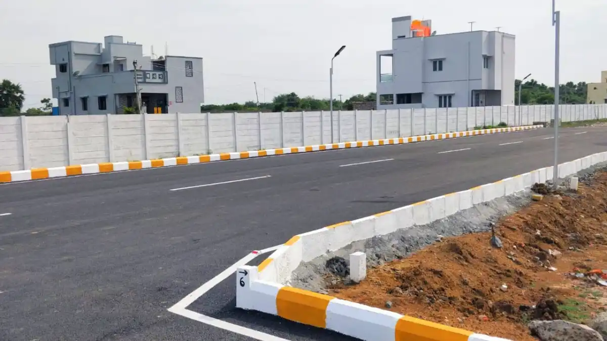 Serasa Urbane Kundrathur