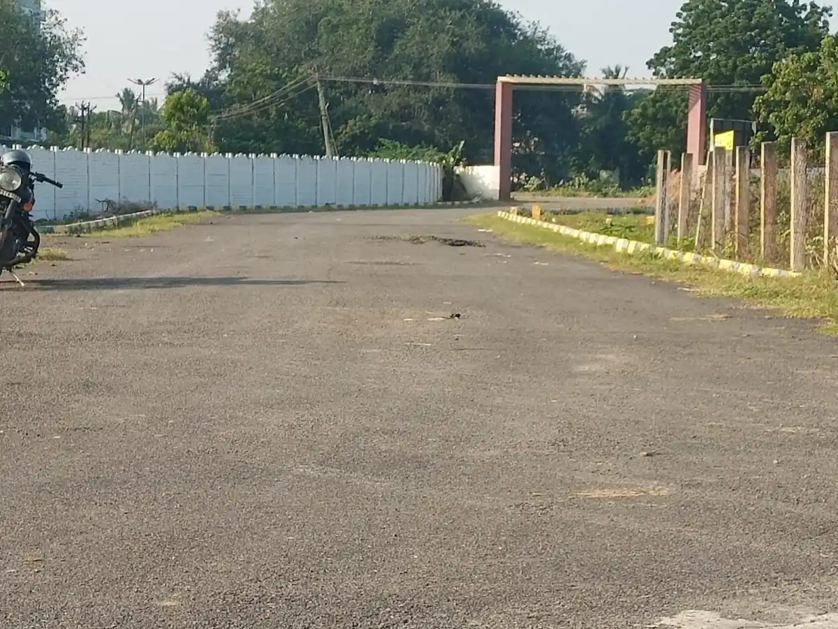 OMR-Thalambur-Siruseri Spcot omr photo 2