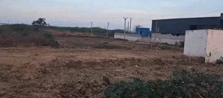 Commercial land OMR Thaiyur