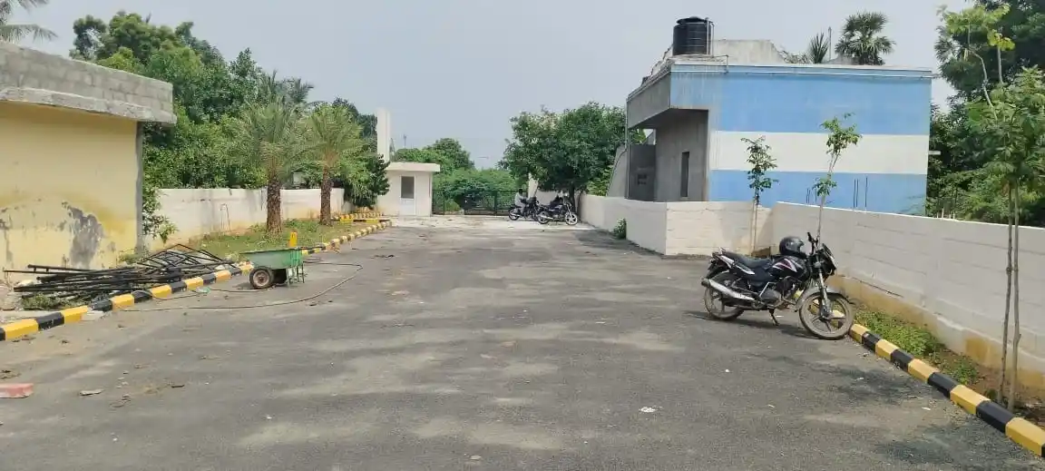 Mahindra world city plot Mahindra World City